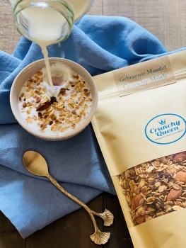 Weihnachtsmüsli Geschenkset mit Crunchy Queen Keks-Ausstecher